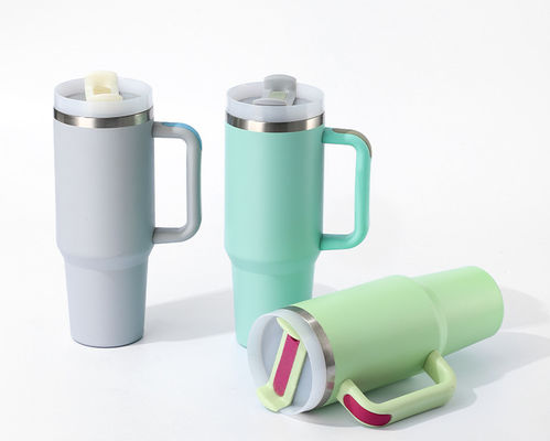 304 Bottle isolée en acier inoxydable de qualité alimentaire miroir finition vis réutilisable sur couvercle