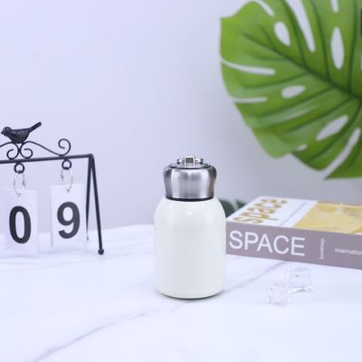 tasse en acier inoxydable avec couvercle