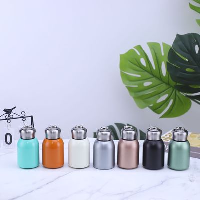 tasse en acier inoxydable avec couvercle