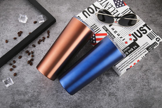 la glace bleue rouge de culbuteur de café de l'acier inoxydable 17oz/boisson chaude attaque avec des pailles