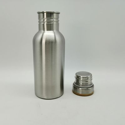 Résistance à la corrosion à mur unique de la bouteille d'eau 500ml d'acier inoxydable de couleur argentée